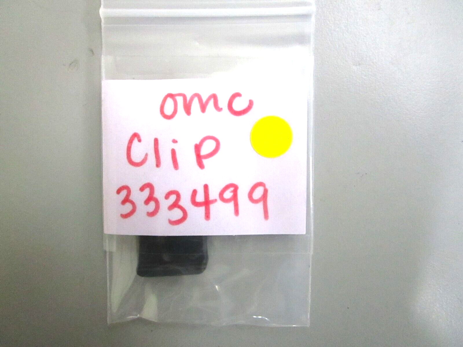 *NEW OEM* 0750 OMC Johnson Evinrude CLIP 333499 0333499