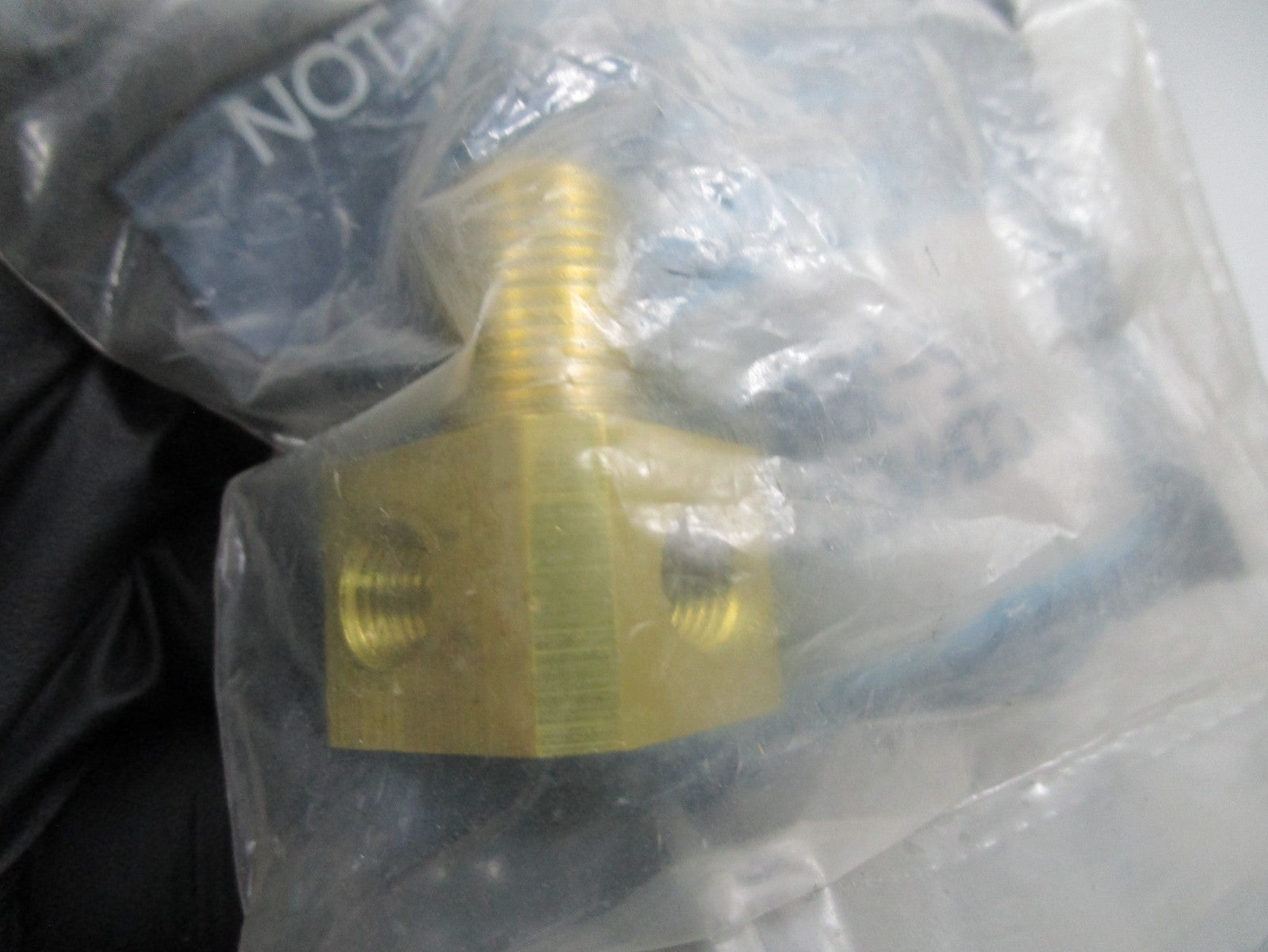 *NEW OEM* 0810 Mercury Quicksilver Connector 22-36033