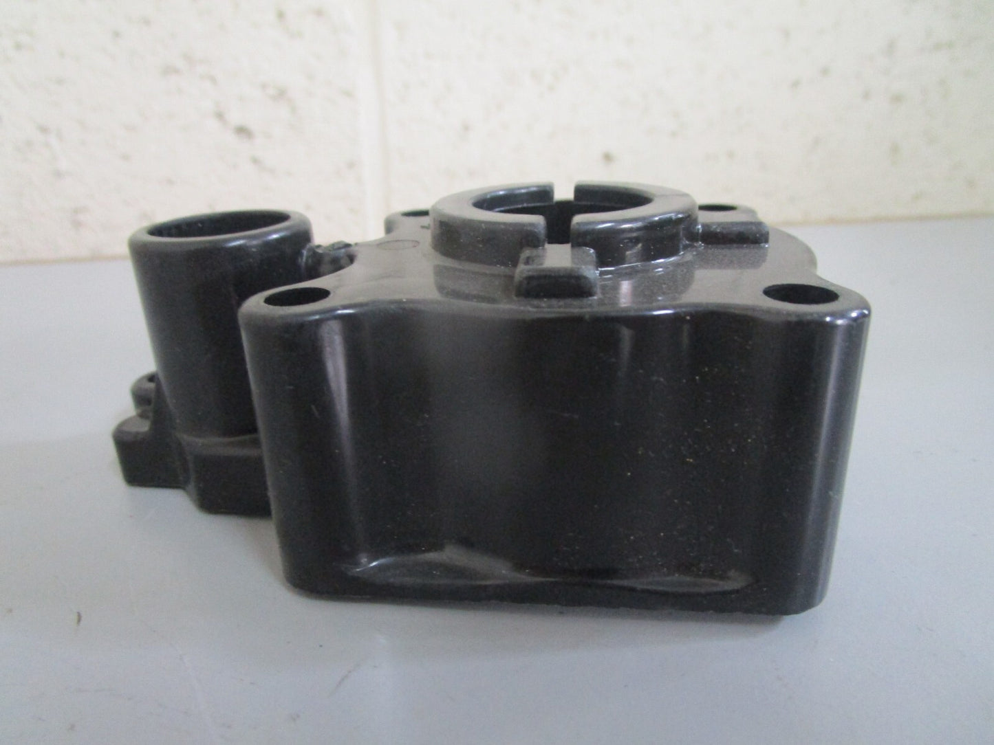*NEW OEM* 0820 Mercury Quicksilver Water Pump Body Kit 46-817978A2