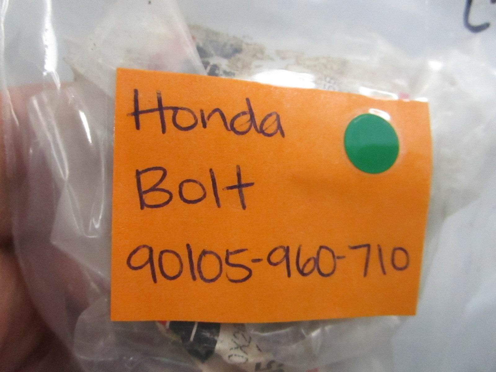 NEW OEM (LOT OF 2) 90105-960-710 Honda Bolt 0810