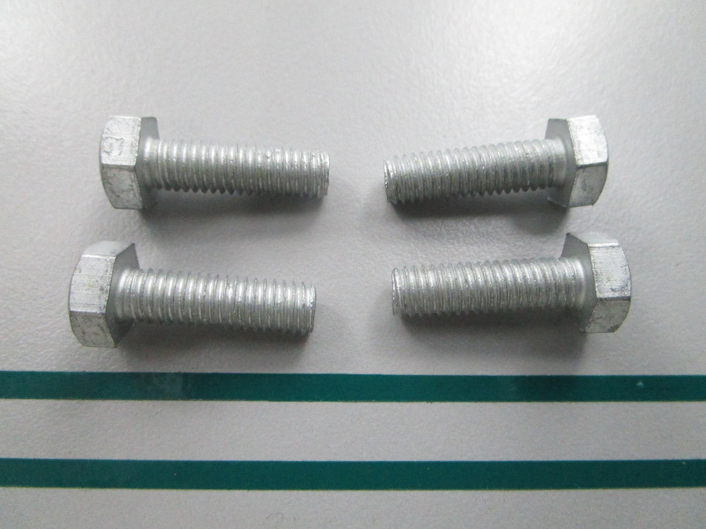 NEW OEM (LOT OF 4) 09100-06122 Suzuki Bolt 0810
