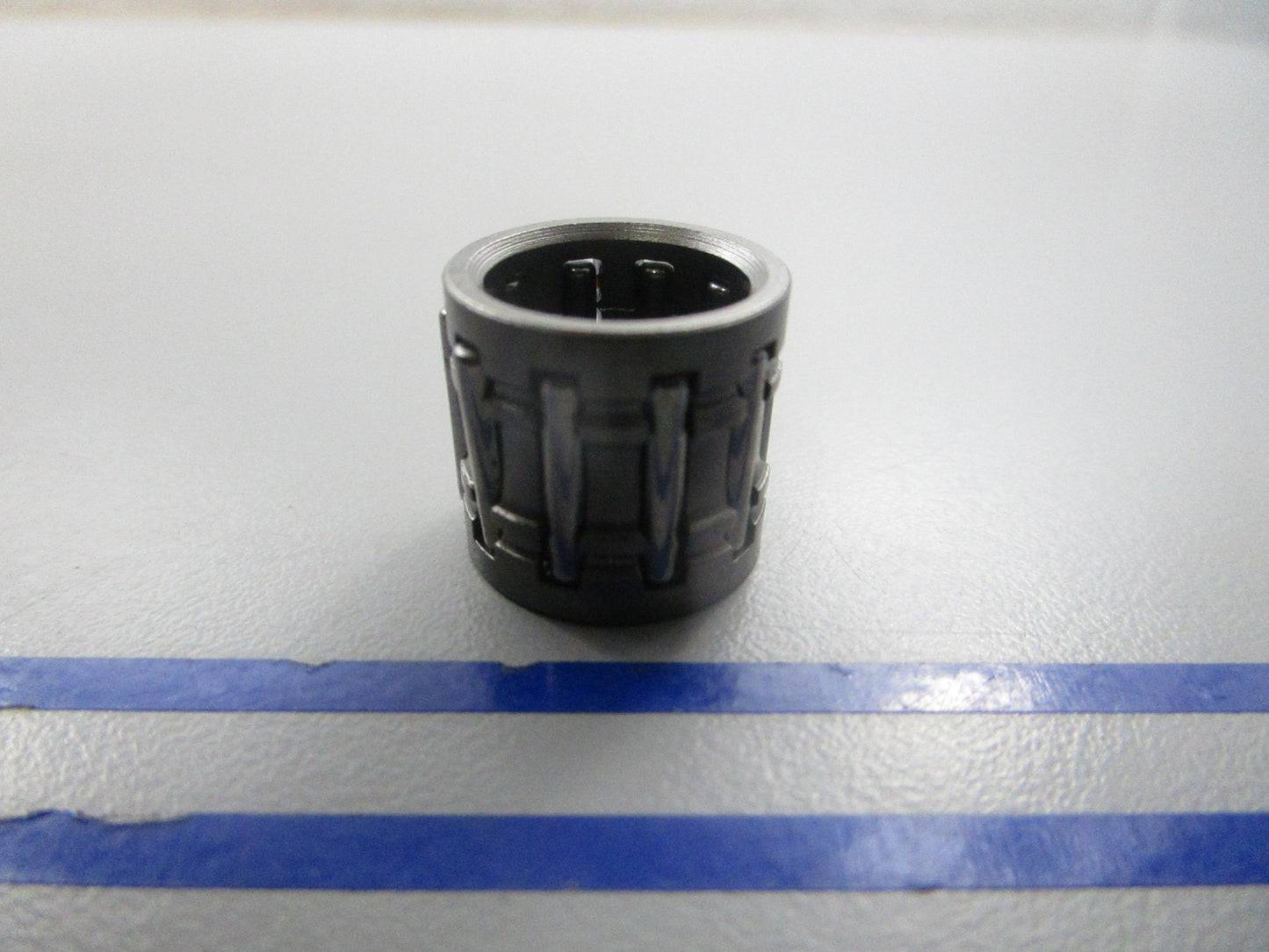 NEW OEM 576696401 Husqvarna Bearing 0810
