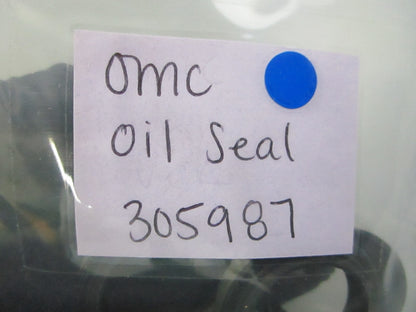 NEW OEM 305987 0305987 OMC Johnson Evinrude Oil Seal 0810