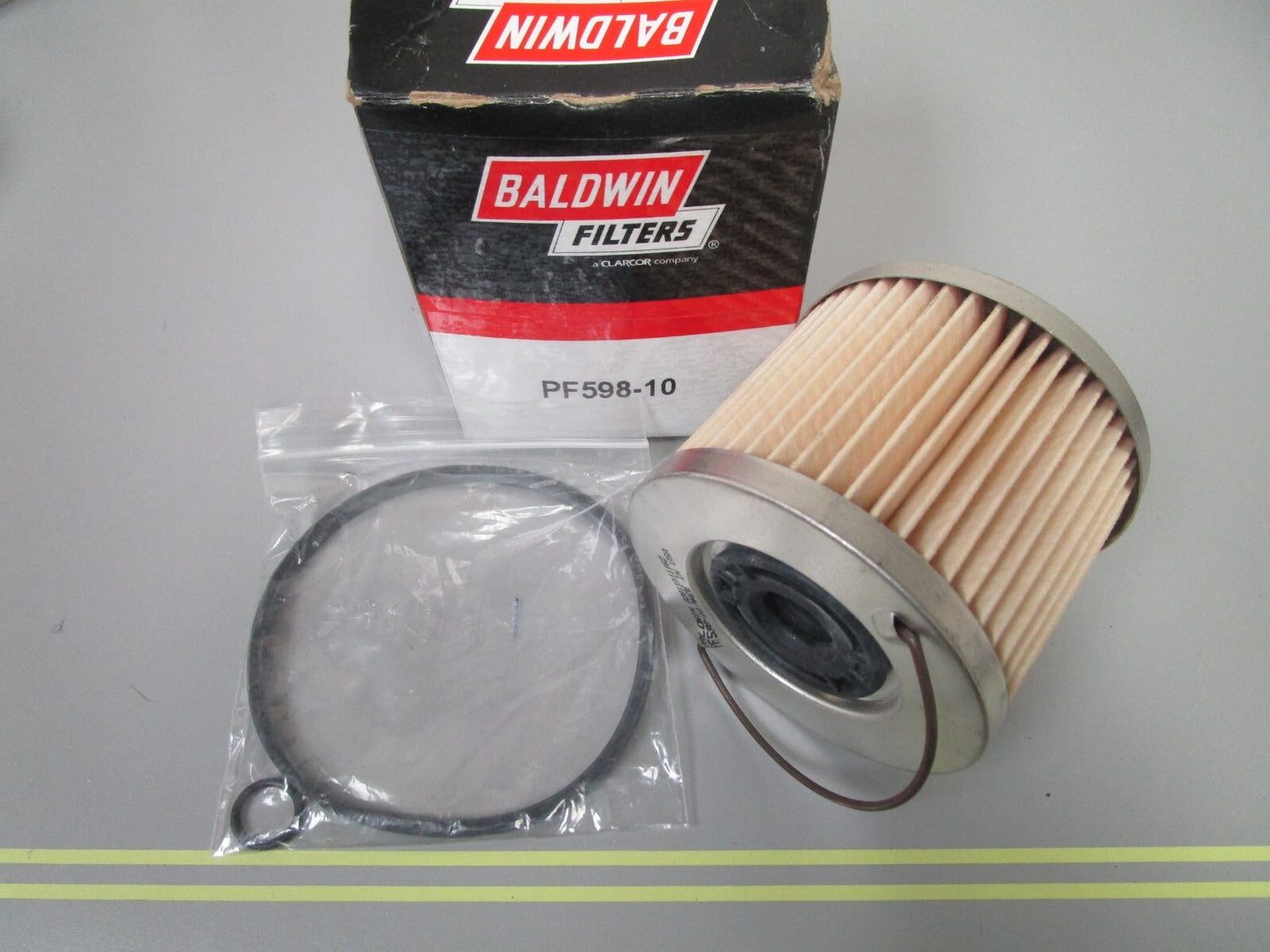 *NEW OEM* 0810 Baldwin Filters Fuel Filter PF598-10