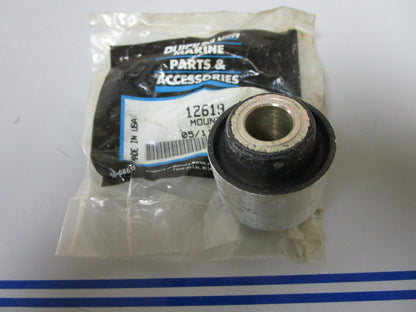 *NEW OEM* 0810 Mercury Quicksilver Mount 12619
