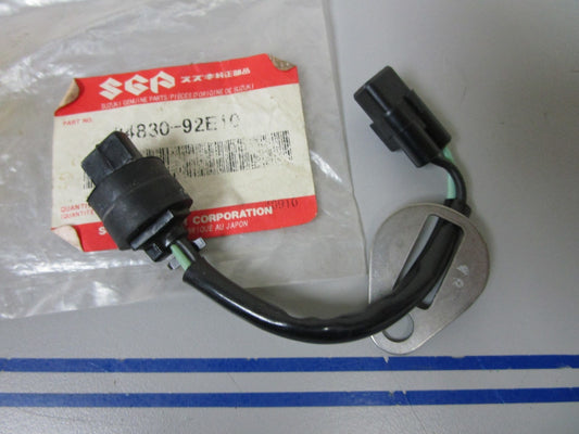 *NEW OEM* 0720 Suzuki Cylinder Temp Sensor 34830-92E10