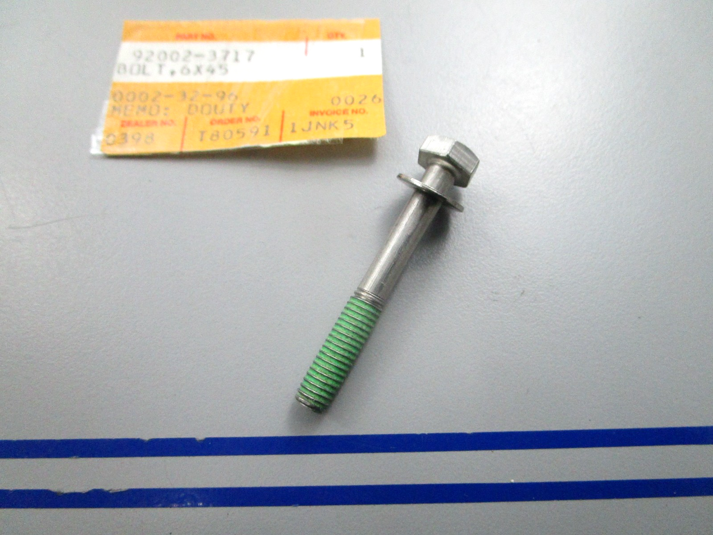 NEW OEM Kawasaki 92002-3717 6 x 45 Bolt 0810