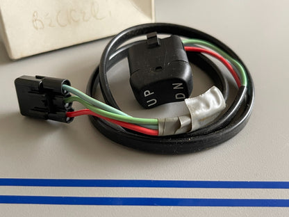 *NEW OEM* 0720 Suzuki PTT Trim Tilt Switch 37850-98J01