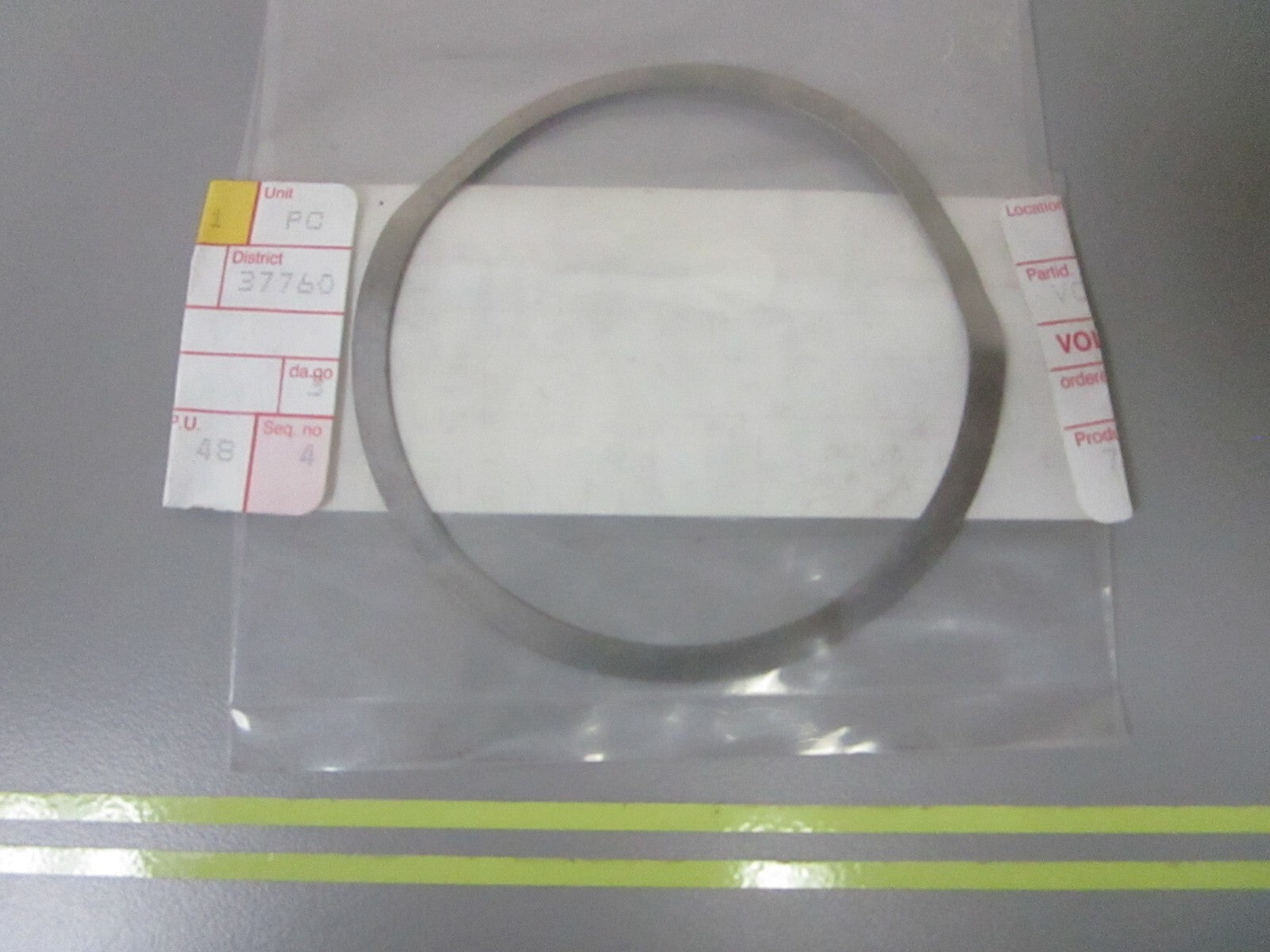 *NEW OEM* 0810 Volvo Penta Shim 944563