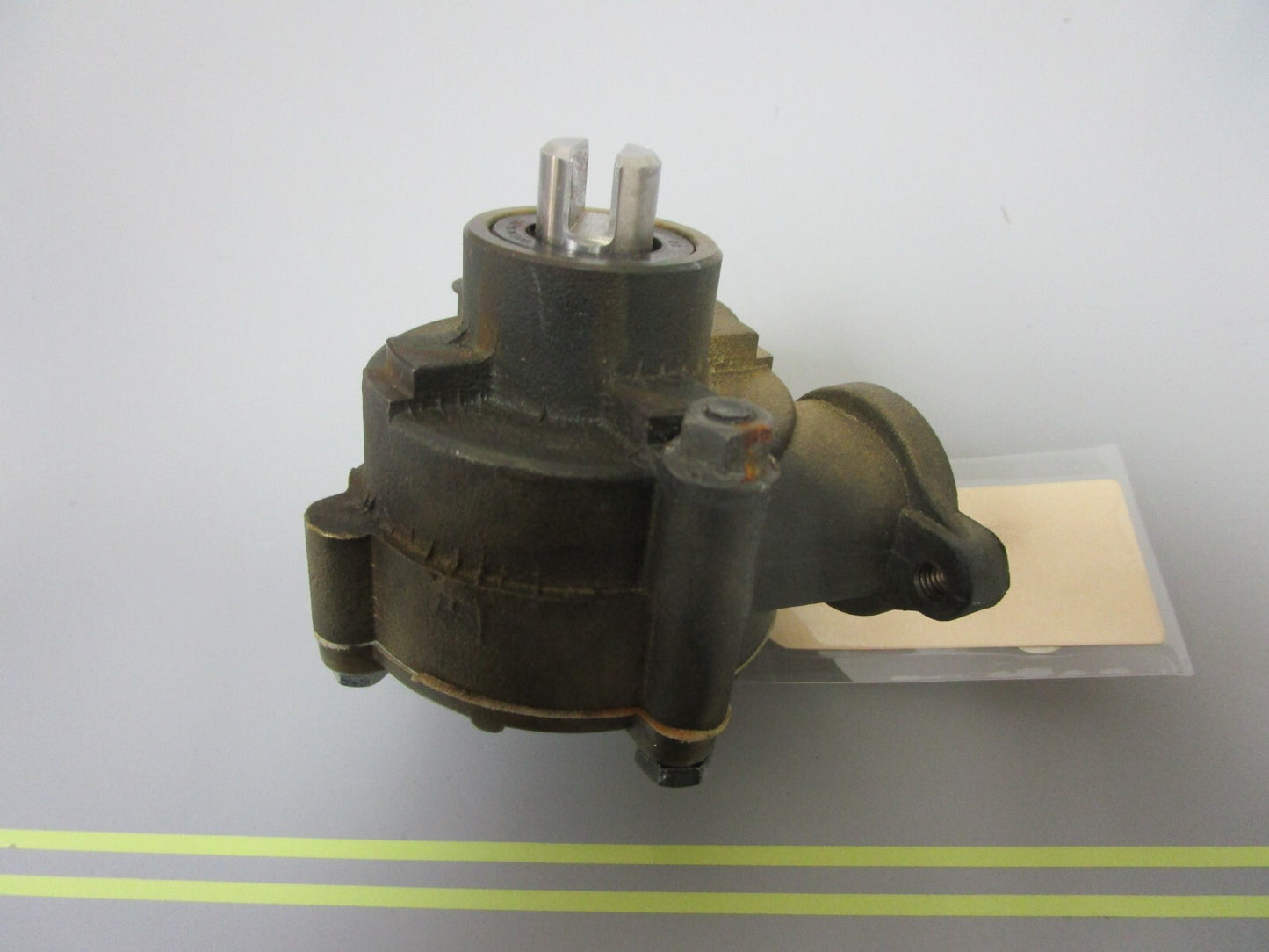 *NEW OEM* 0720 Volvo Penta Raw Sea Water Pump 855578