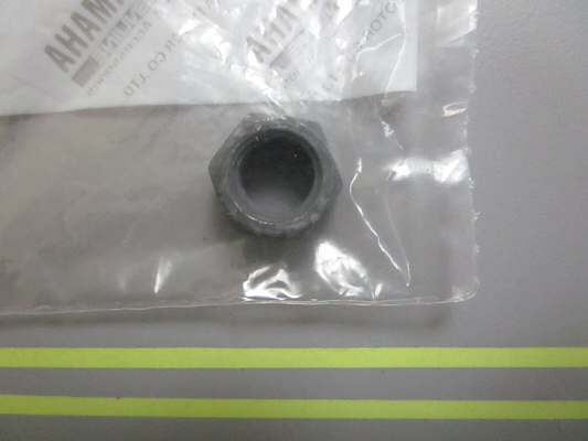 *NEW OEM* 0810 Yamaha Nut 90170-10009-00
