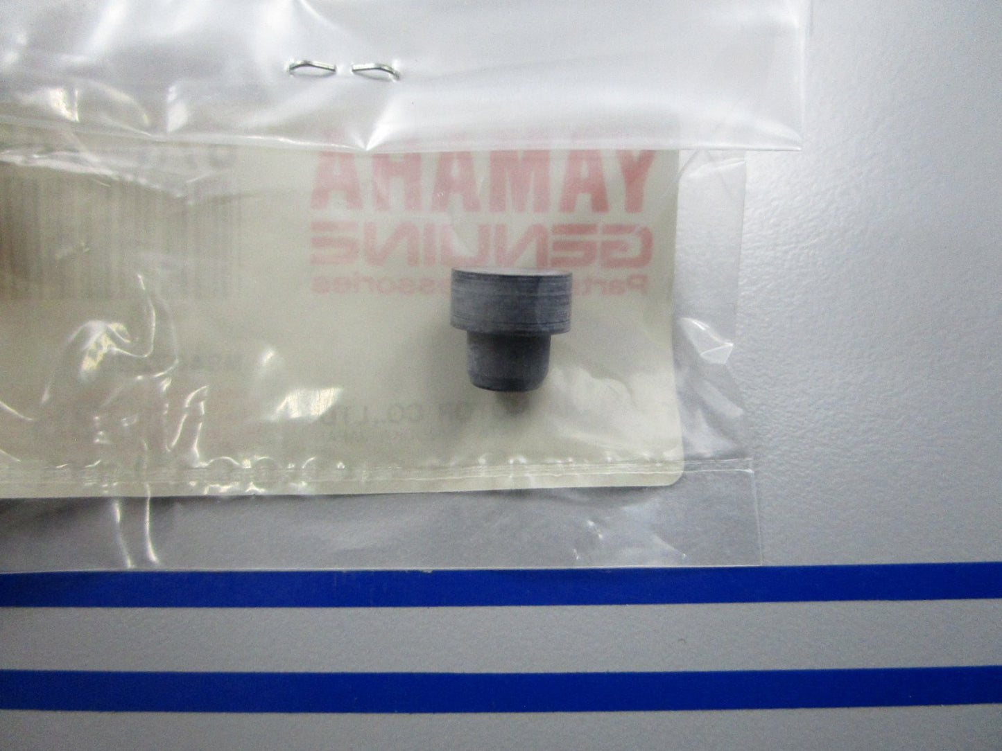 *NEW OEM* 0810 Yamaha Rubber Cap 676-14966-00-00