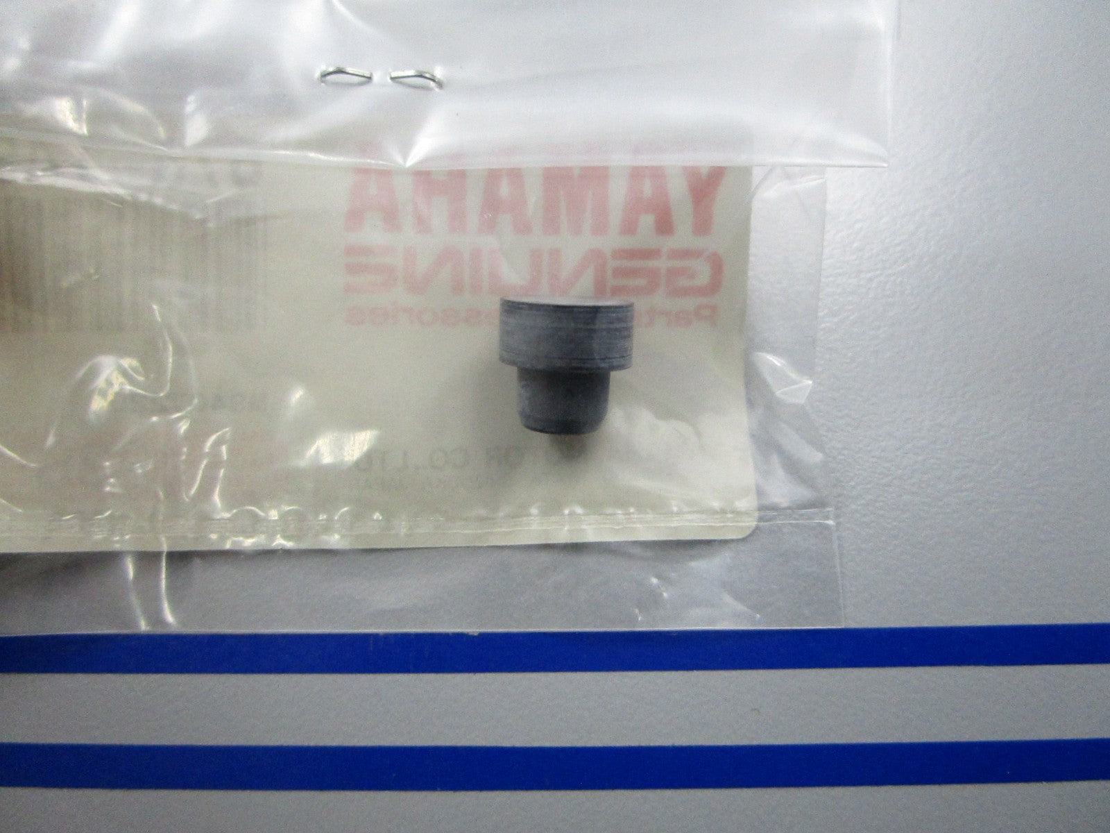 *NEW OEM* 0810 Yamaha Rubber Cap 676-14966-00-00