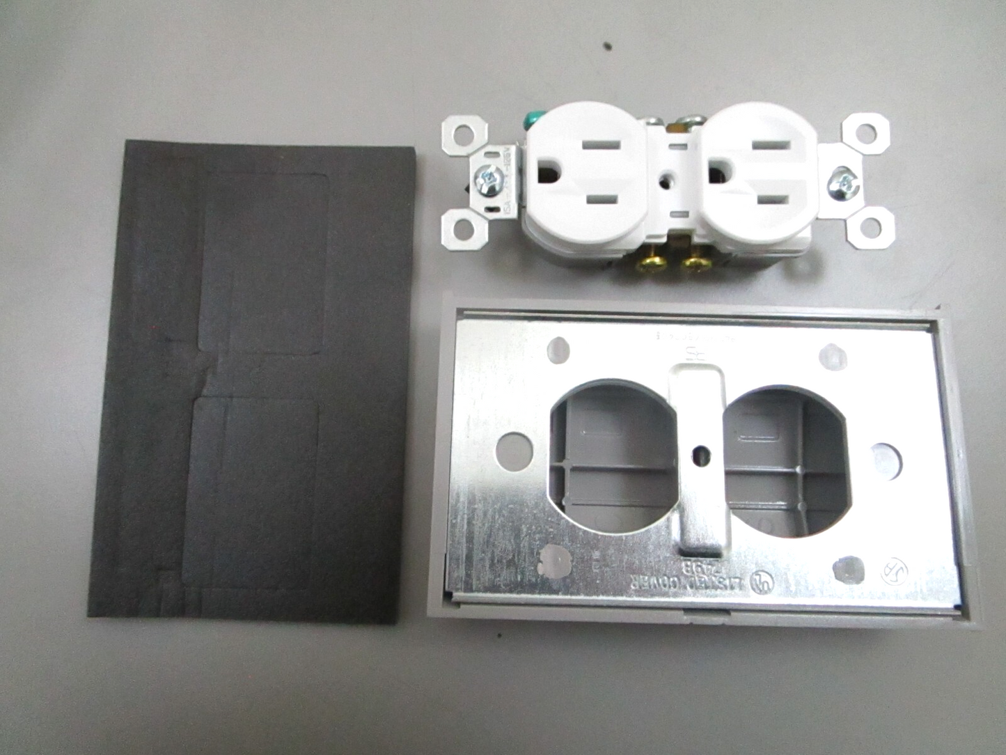 *NEW* 0780 RV Designer Weather Proof Dual Outlet S901