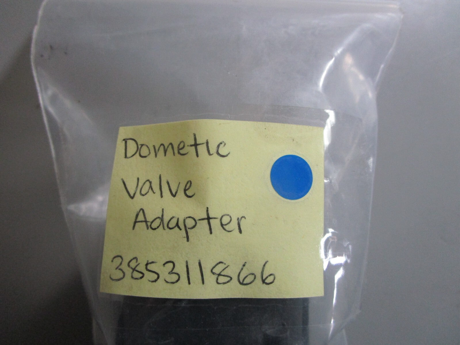 *NEW* 0810 Dometic Valve Adapter 385311866