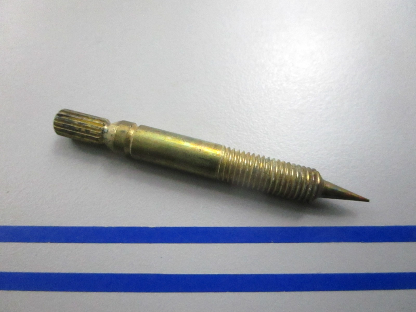 NEW OEM 312824 0312824 OMC Johnson Evinrude Needle Jet 0810