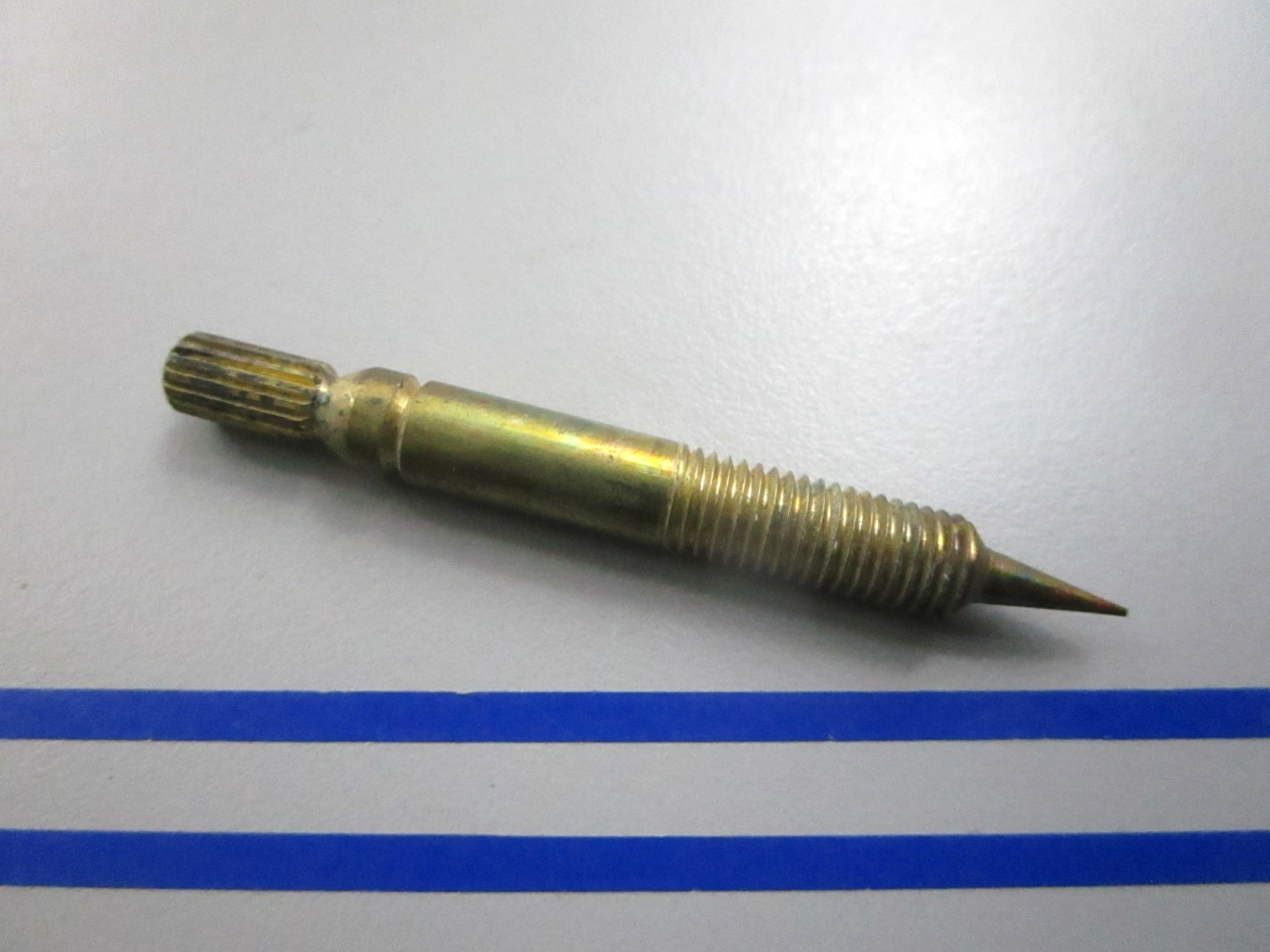 NEW OEM 312824 0312824 OMC Johnson Evinrude Needle Jet 0810
