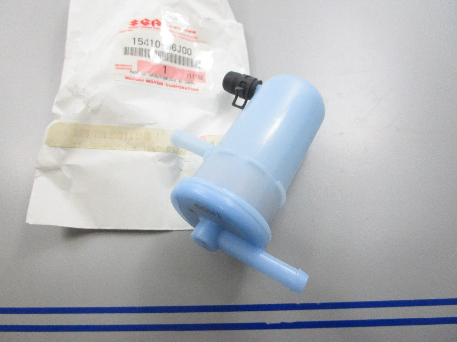 *NEW OEM* 0810 Suzuki Fuel Filter 15410-96J00