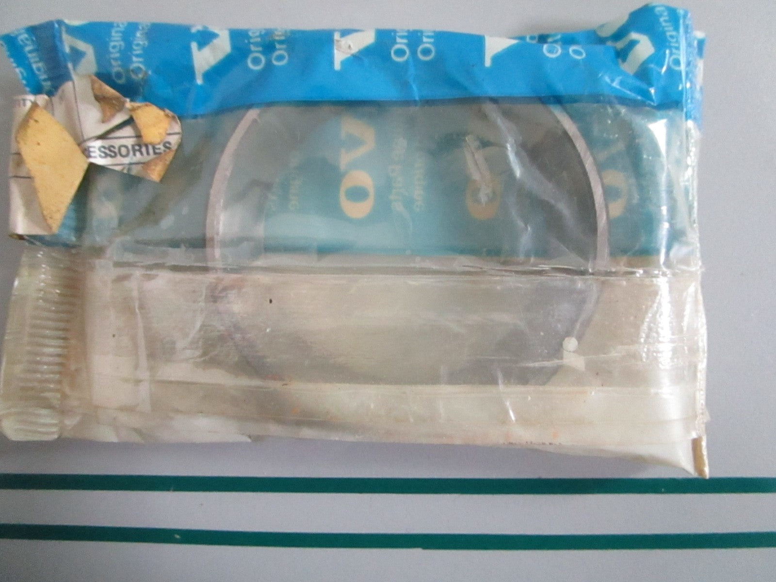 NEW OEM 183629 Volvo Penta Cap 0820