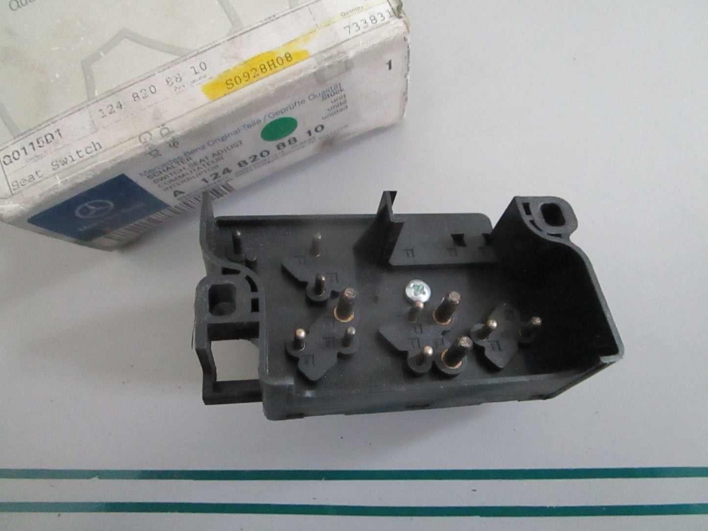 NEW OEM A1248208810 Mercedes-Benz Seat Adjustment Switch 0820