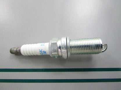 NEW ILFR6G-E NGK Spark Plug 0810