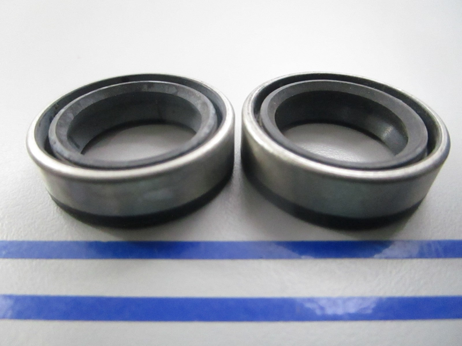 NEW OEM (LOT OF 2) 26-56788 Mercury Quicksilver Oil Seal 0810