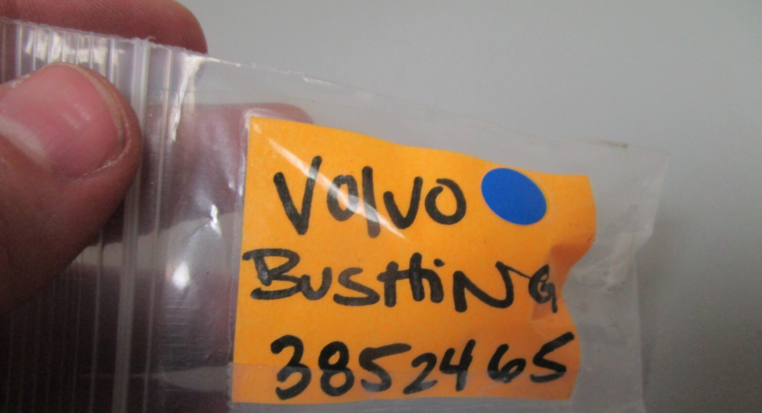 *NEW OEM* 0720 Volvo Penta Bushing 3852465