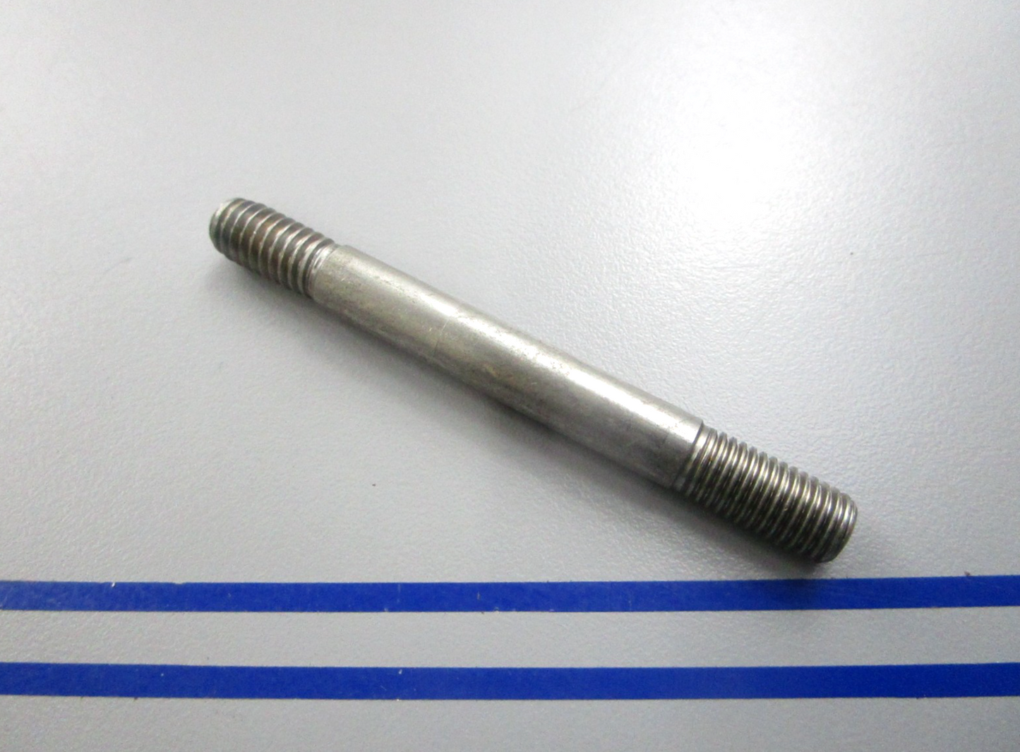 NEW OEM 16-68202 Mercury Quicksilver Stud 0810