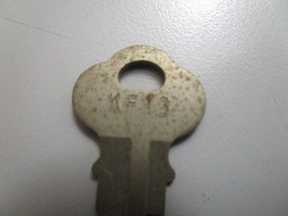 *NEW OEM* 0810 OMC Johnson Evinrude Ignition Key KF13 501528 0501528