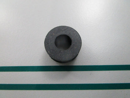 NEW OEM 17622-GB7-900 Honda Rubber Cushion 0810
