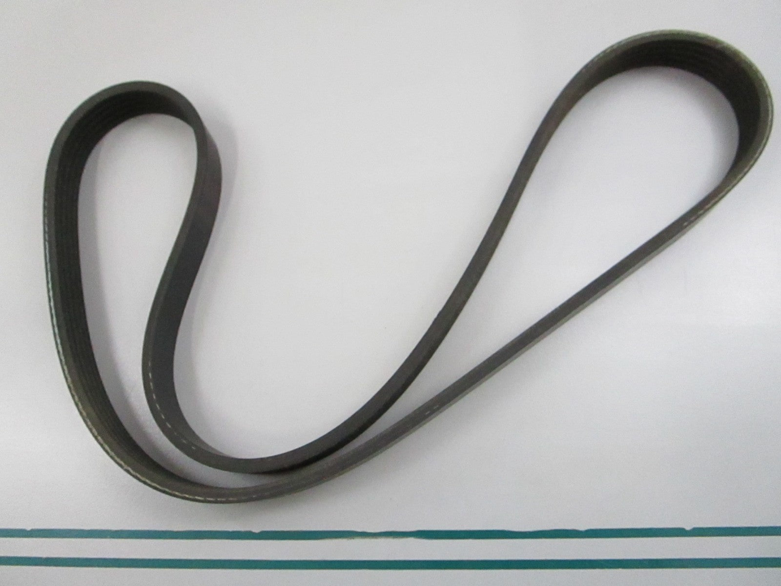 Gates K050380 Micro-V Serpentine Belt 5-Rib 38.6in NEW 0810