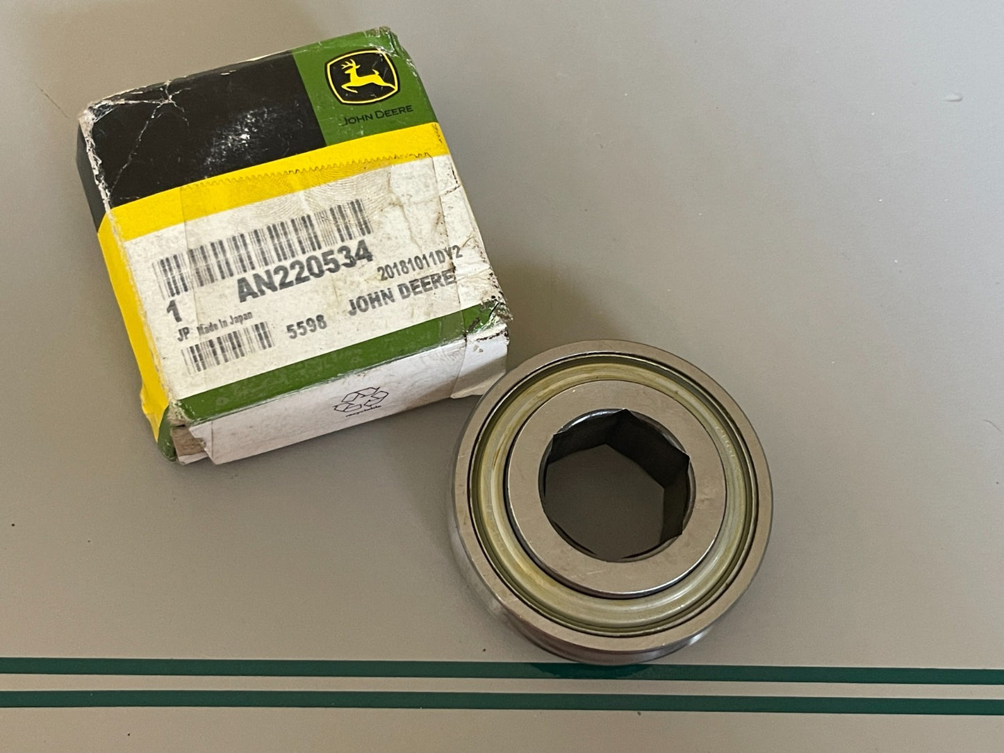 John Deere AN220534 NEW OEM Hexagonal Bore Ball Bearing NOS 0720