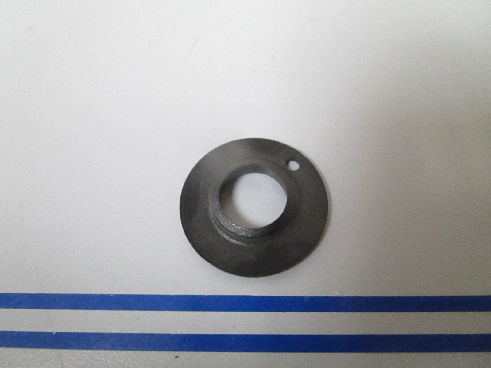 *NEW OEM* 0810 OMC Johnson Evinrude Flanged Bushing 336414 0336414