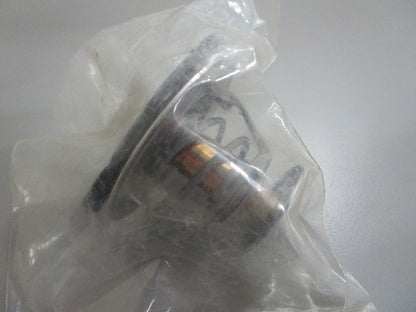 *NEW OEM* 0820 Volvo Penta Thermostat Kit 3831424