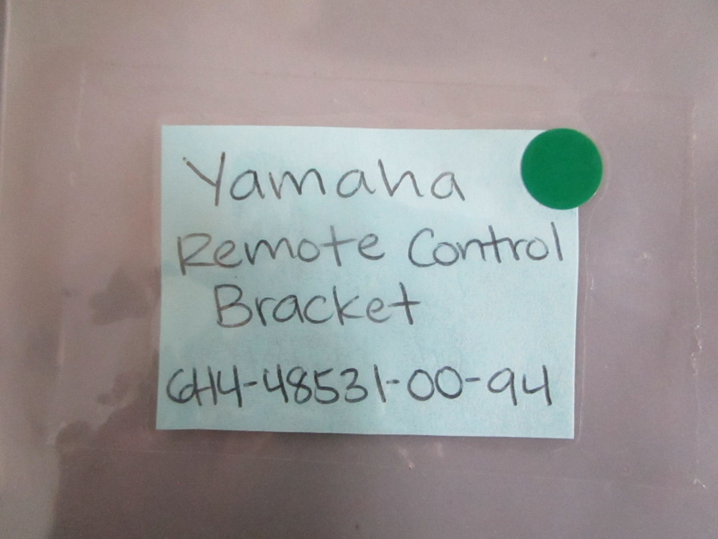 NEW OEM 6H4-48531-00-94 Yamaha Remote Control Bracket 0820