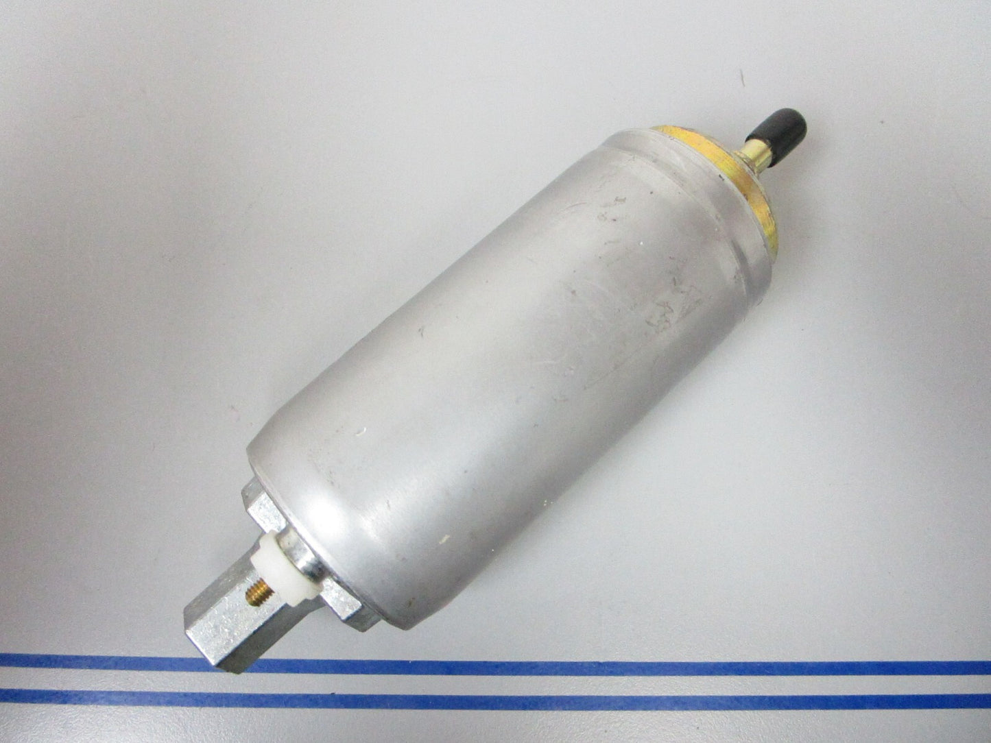 *NEW* 0810 Carter Electric Fuel Pump P74221 (10K22A241)