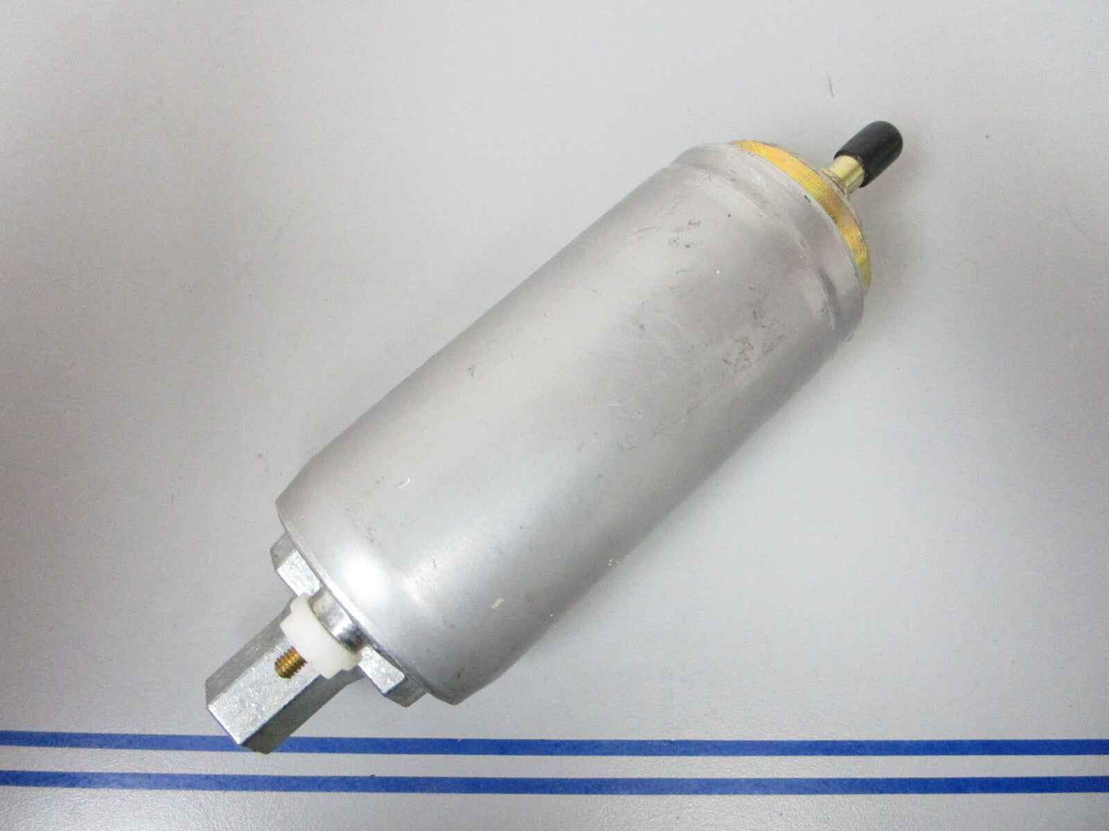 *NEW* 0810 Carter Electric Fuel Pump P74221 (10K22A241)