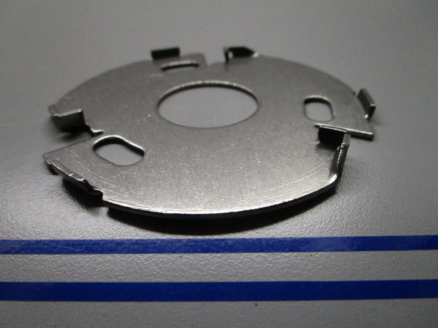 *NEW OEM* 0810 Mercury Quicksilver Plate 30595