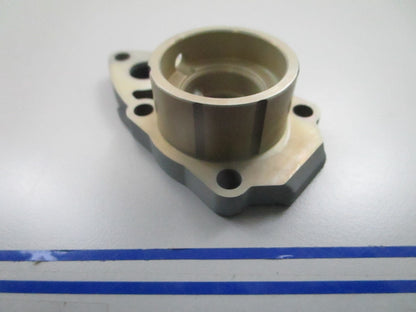 *NEW OEM* 0810 Tohatsu Pump Case 369-65017-1 369650171