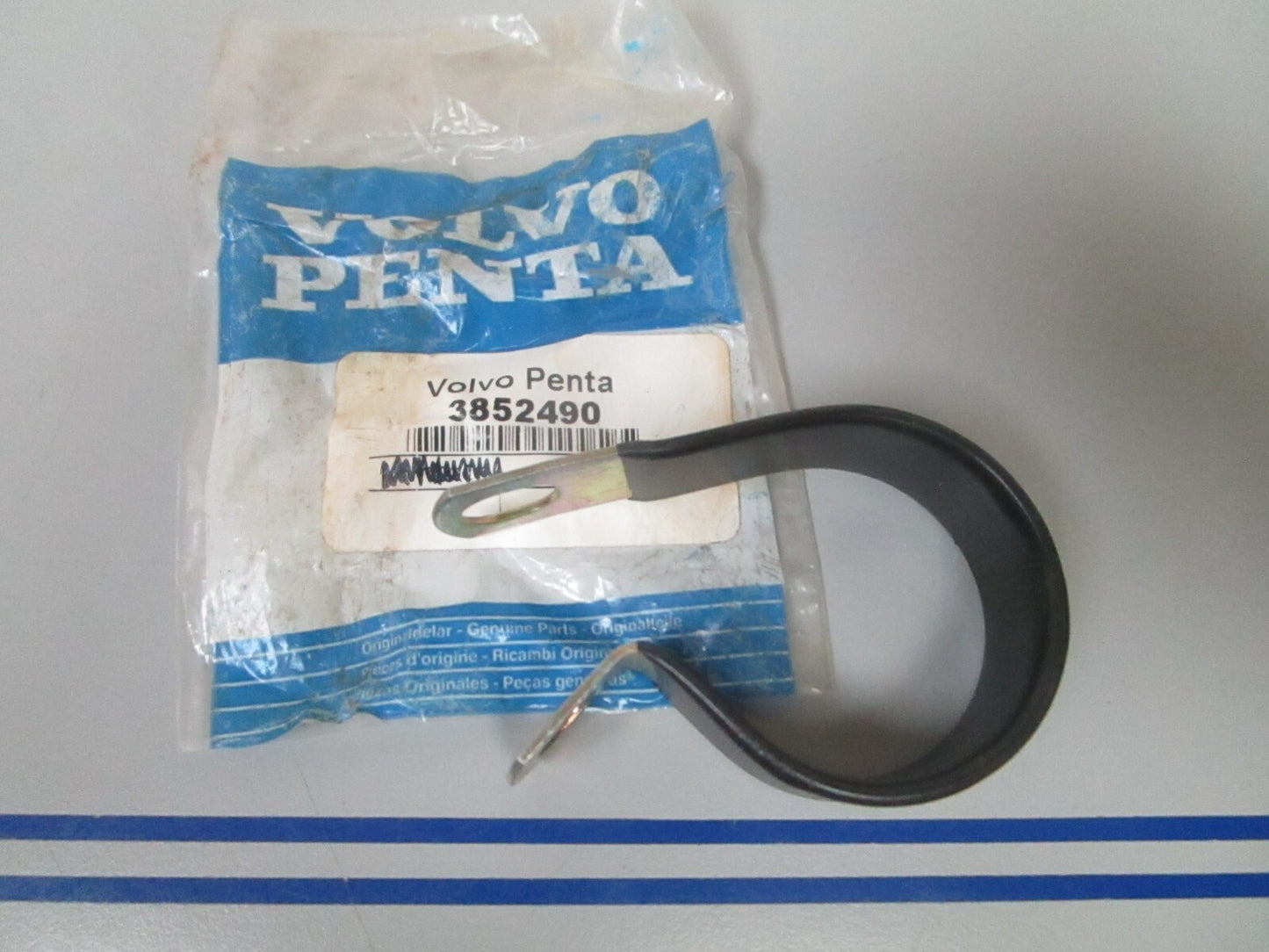 *NEW OEM* 0810 Volvo Penta Attaching Clamp 3852490