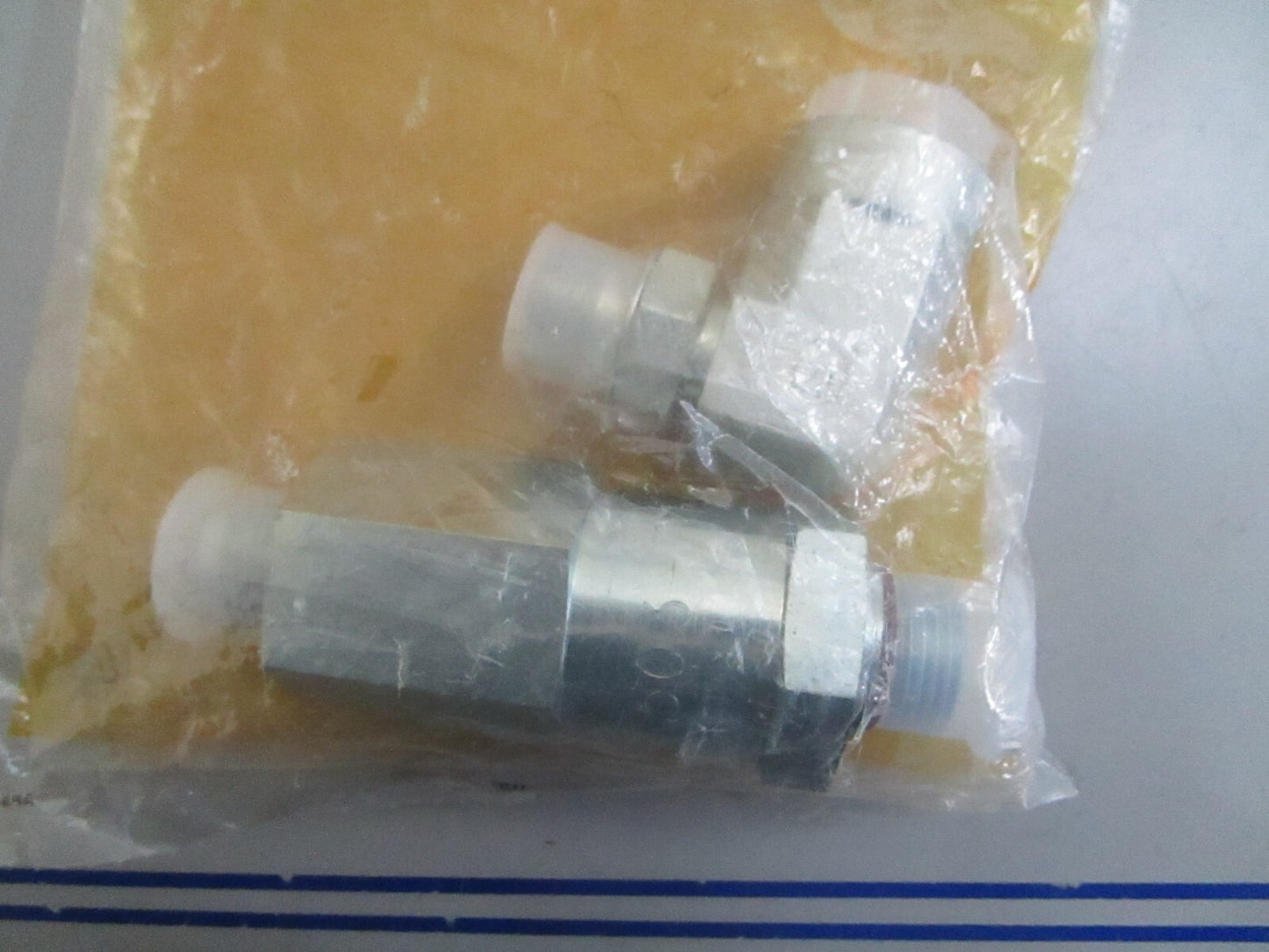 *NEW OEM* 0820 CAT Filter Fitting 503-7470