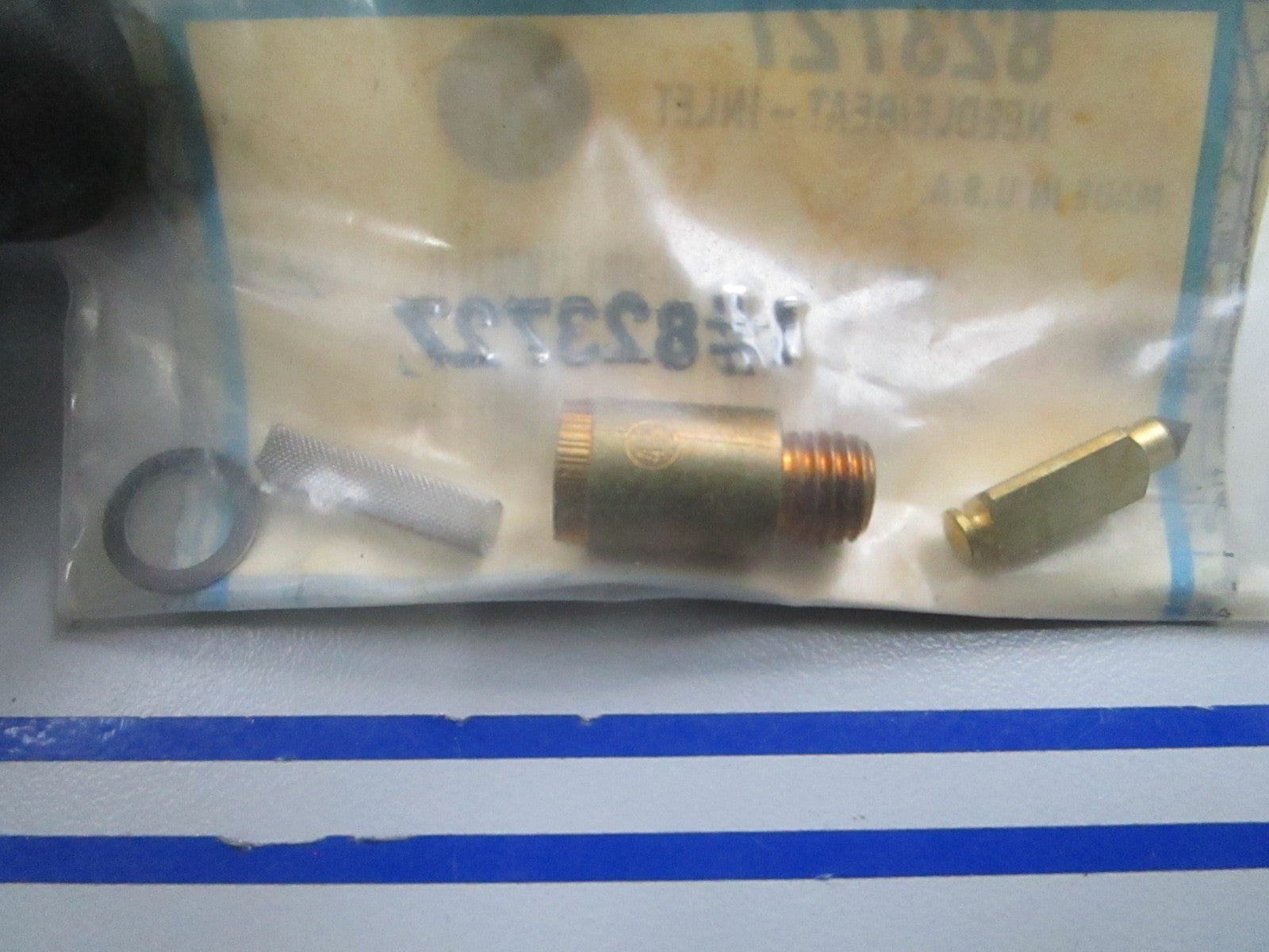 *NEW OEM* 0810 Mercury Quicksilver Inlet Needle/Seat 823727