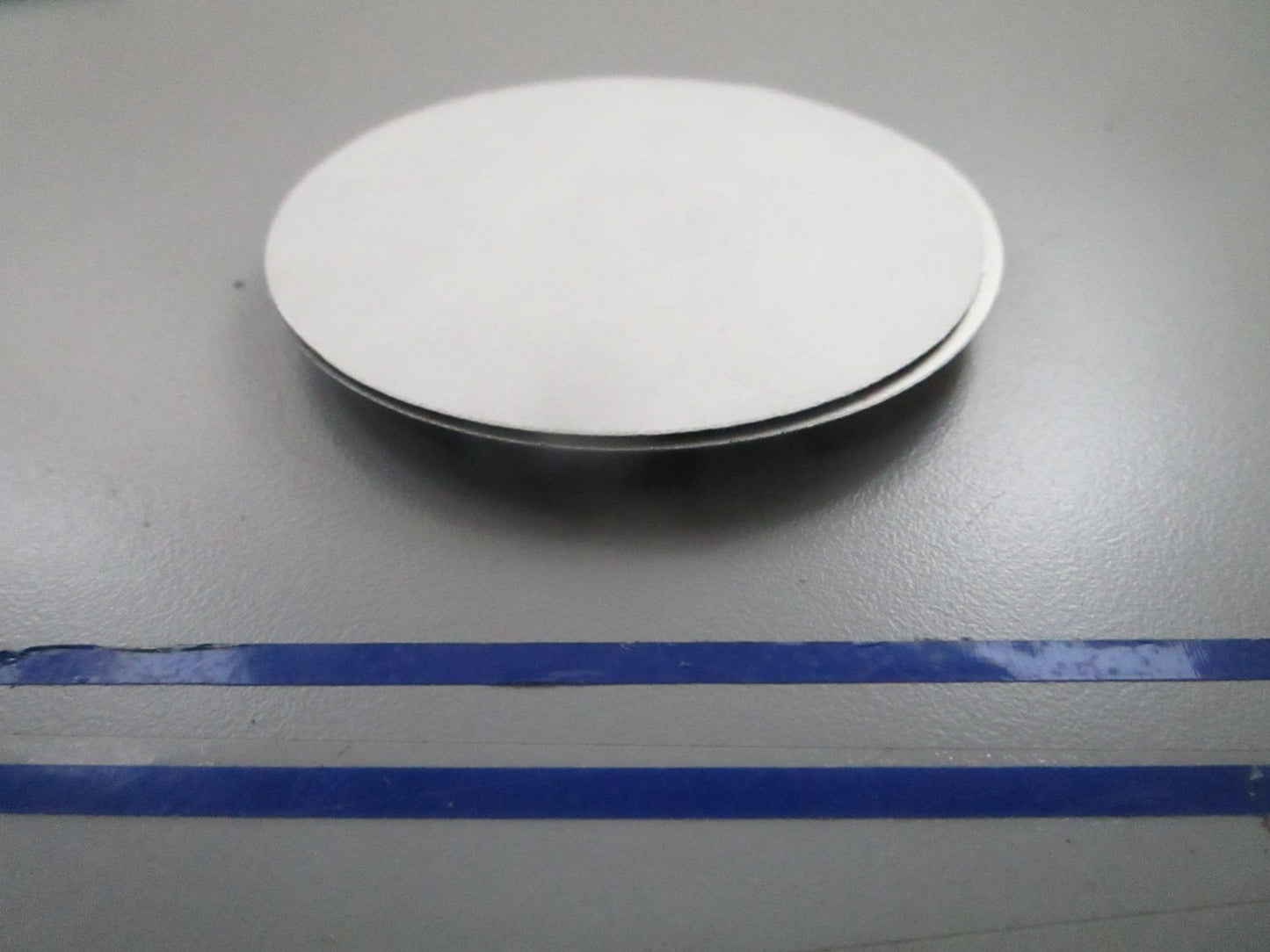 *NEW OEM* 0810 OMC Johnson Evinrude 68MM Logo Lens 352505 0352505