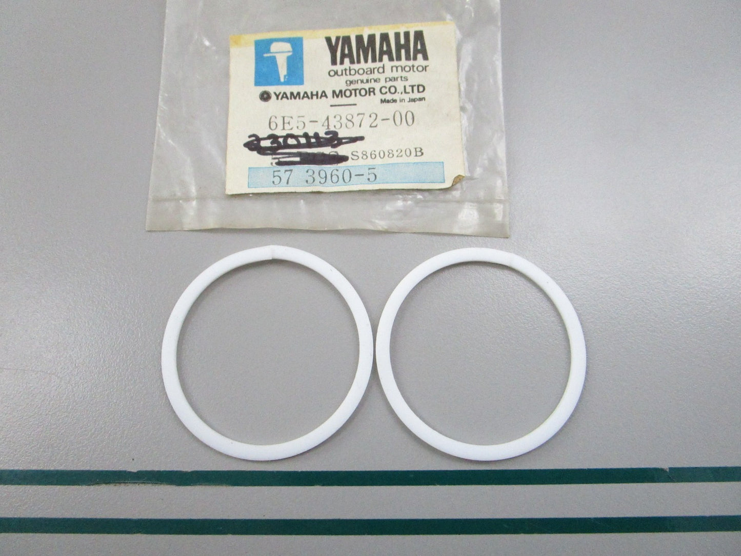 NEW OEM (LOT OF 2) 6E5-43872-00-00 Yamaha Back Up Ring 0810