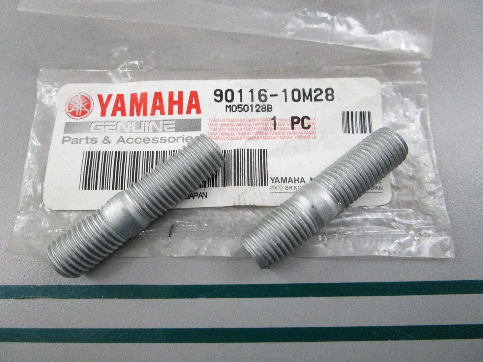 NEW OEM (LOT OF 2) 90116-10M28-00 Yamaha Stud Bolt 0810