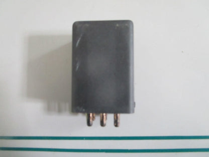 NEW OEM 0015450605 Mercedes-Benz Fuel Pump Relay 0820