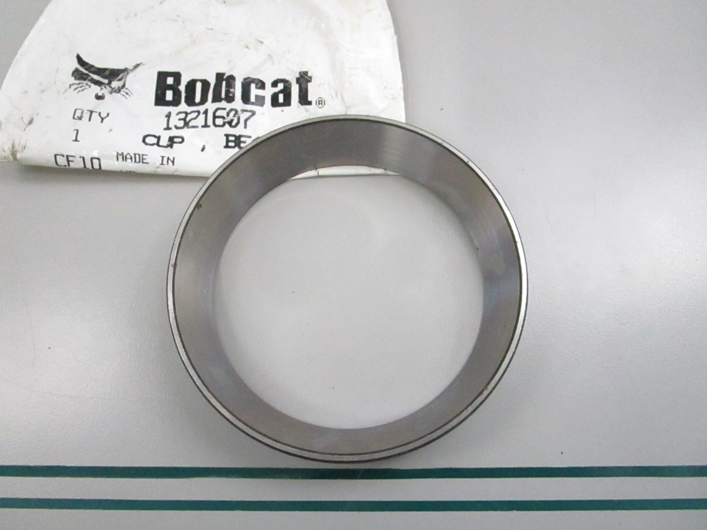 Bobcat NEW OEM Bearing Cup 1321607 825 843 853 863 873 S220 S300 NOS 0810