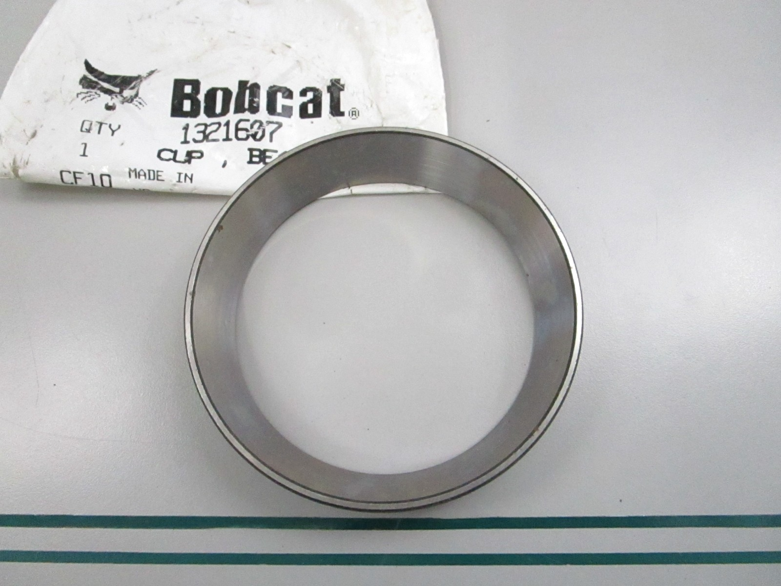 Bobcat NEW OEM Bearing Cup 1321607 825 843 853 863 873 S220 S300 NOS 0810