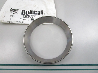 Bobcat NEW OEM Bearing Cup 1321607 825 843 853 863 873 S220 S300 NOS 0810
