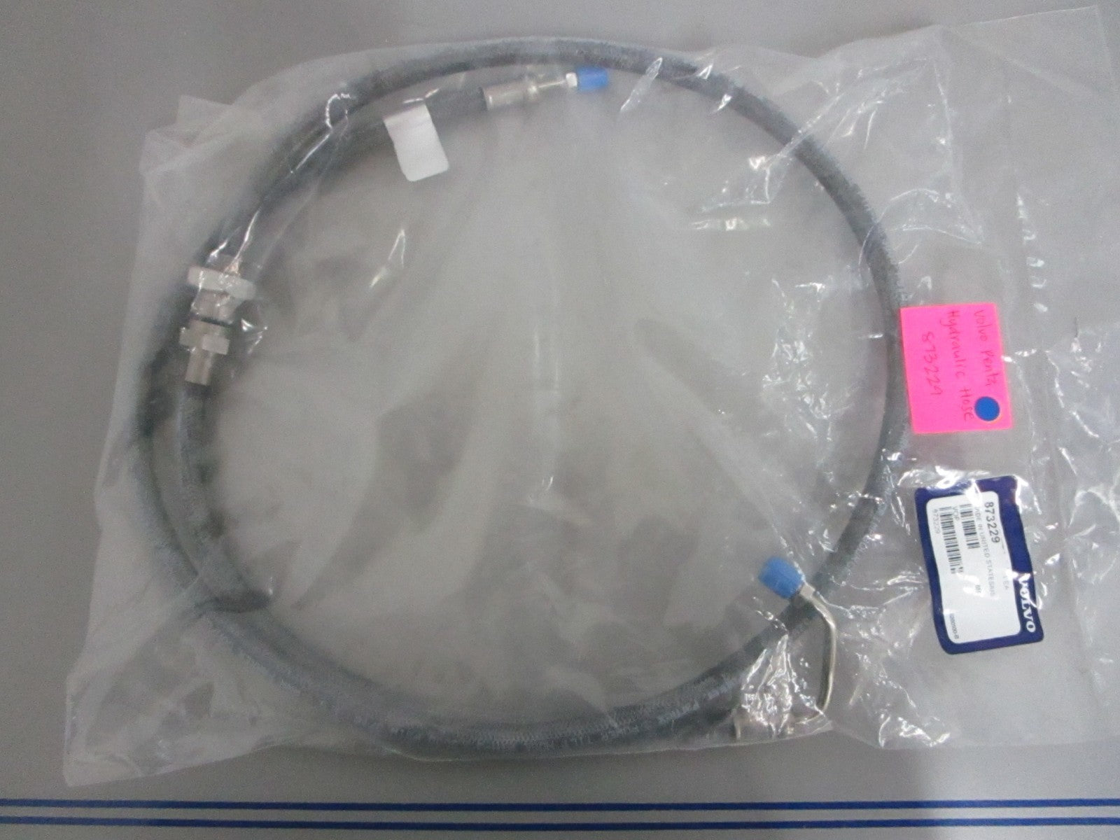 *NEW OEM* 0820 Volvo Penta Hydraulic Hose 873229